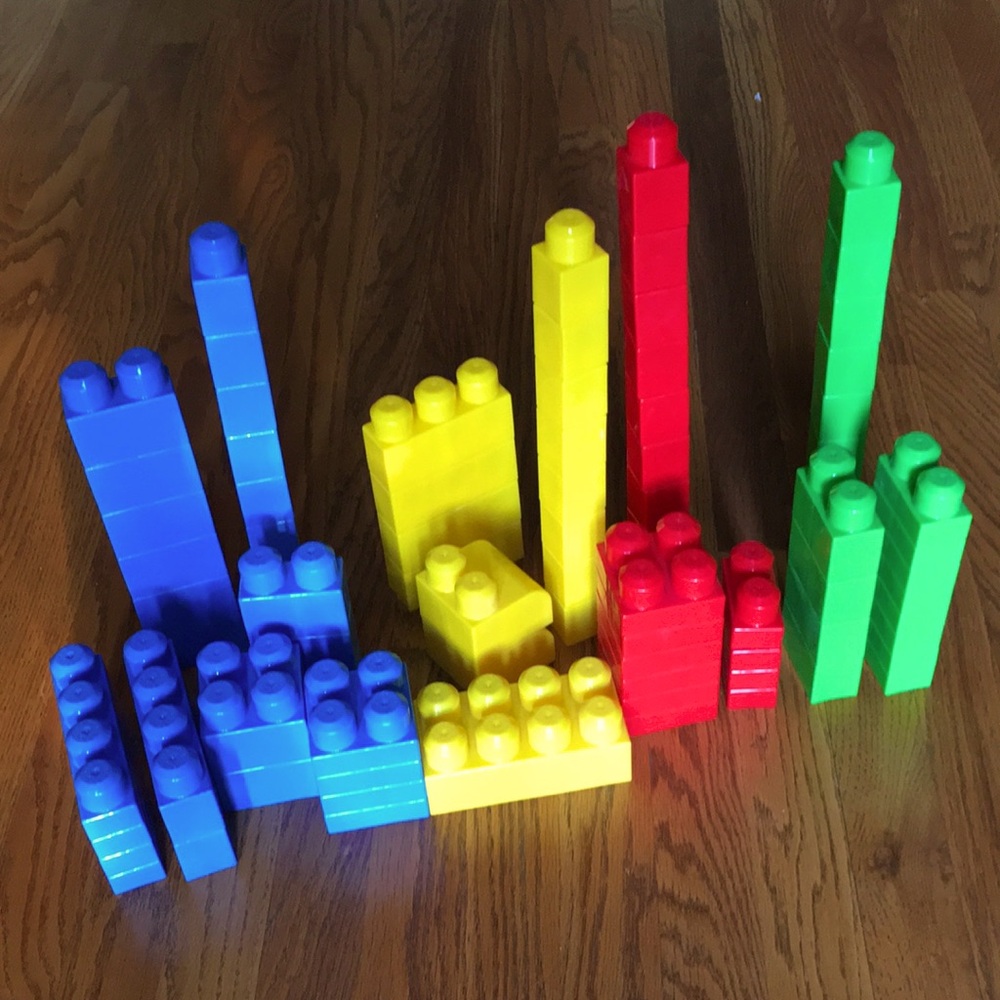 Mega Bloks 80 Piece Set with extra 3 pieces